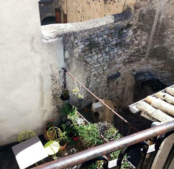 غرفة قياسية مطلة على الجبل, Les Terrasses De Saillans