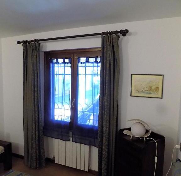 إستوديو قياسى, Casa Nuccia Gentili David