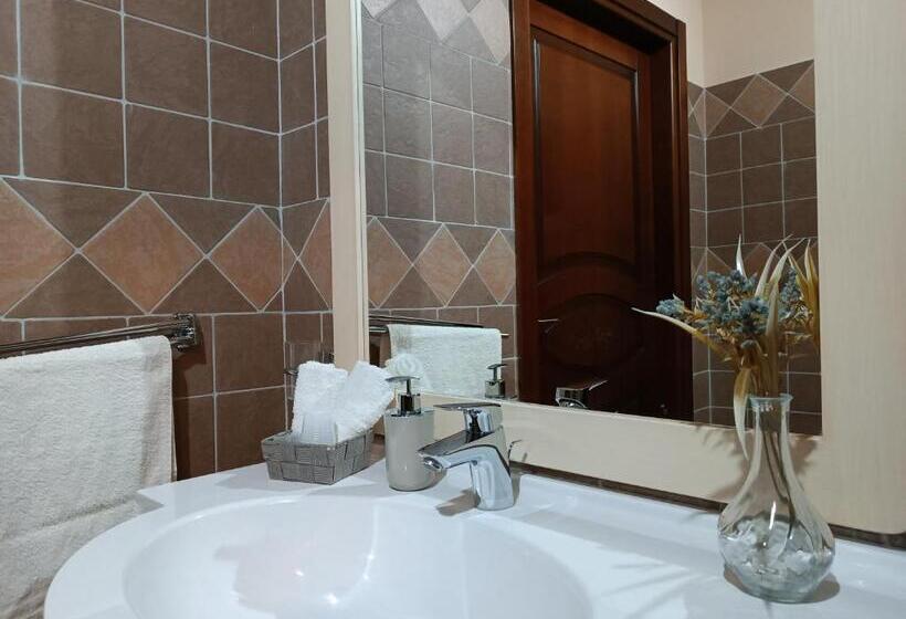 Четырехместный Номер Стандарт, L  Antica Trebbia   Rooms