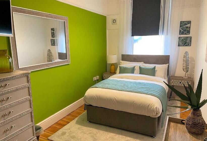 اتاق استاندارد, The Bank Hotel & Bistro