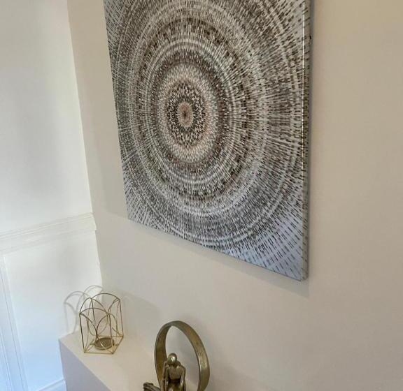 اتاق لوکس, The Bank Hotel & Bistro