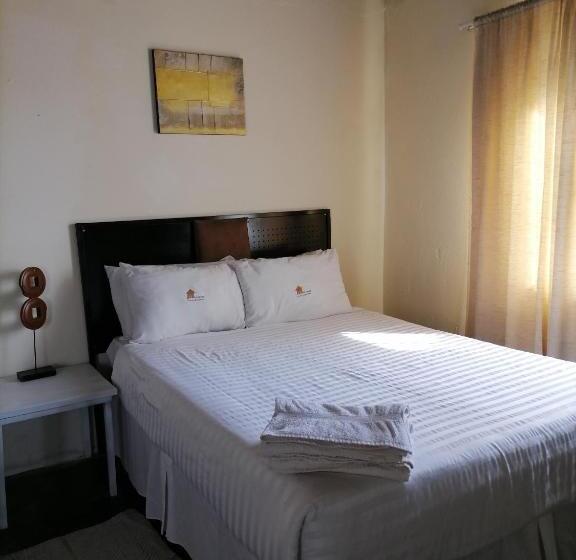 스탠다드 방갈로, Matlapeng Country Estate