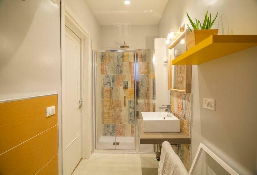 スタンダードルーム, Locazione Turistica A Monterotondo