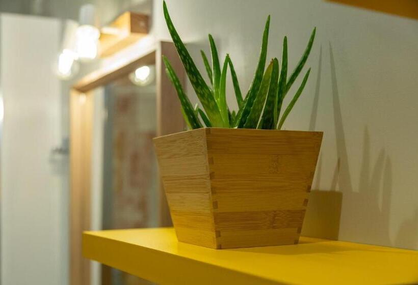 スタンダードルーム, Locazione Turistica A Monterotondo