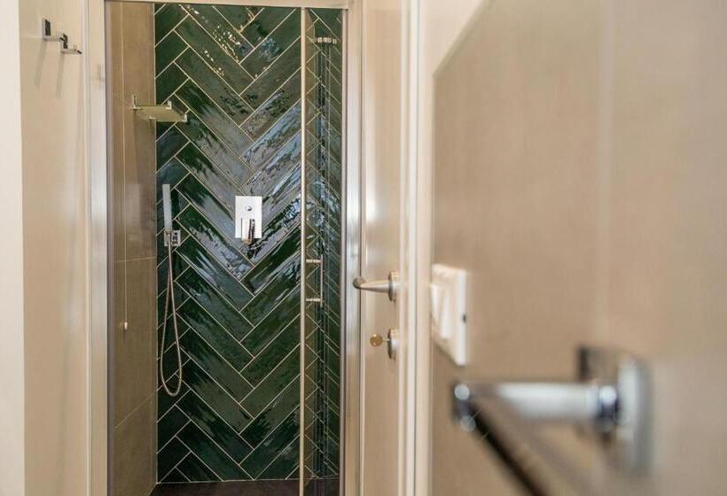 バルコニー付きスタンダードトリプルルーム, Locazione Turistica A Monterotondo