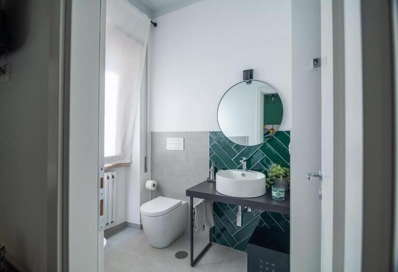 バルコニー付きスタンダードトリプルルーム, Locazione Turistica A Monterotondo