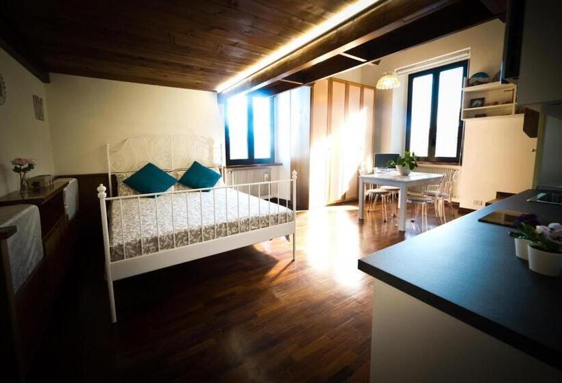 غرفة ديلوكس مطلة على البحيرة, Villa Forti