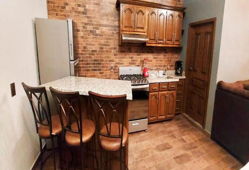 スイート, Suites La Fortuna