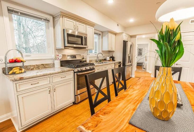 テラス付き1ベッドルームアパートメント, The Inn At Newton Highlands