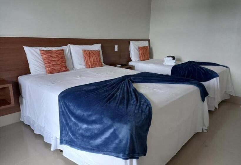 标准三人间, Villa Tereza