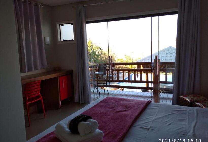 带泳池的标准三人间, Villa Tereza