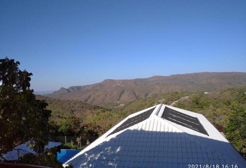 带阳台的三人标准间, Villa Tereza