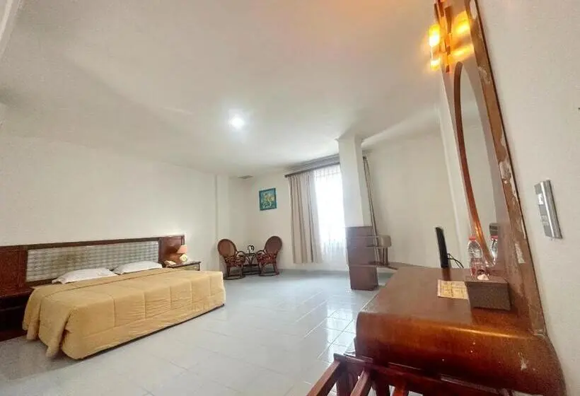 اتاق لوکس, Wisata Indah Sibolga