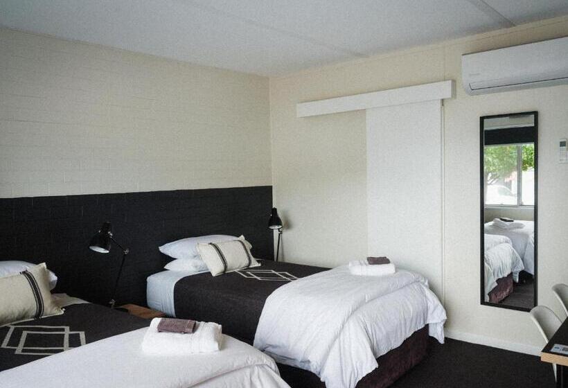 חדר סטנדרט, Cedar Lodge