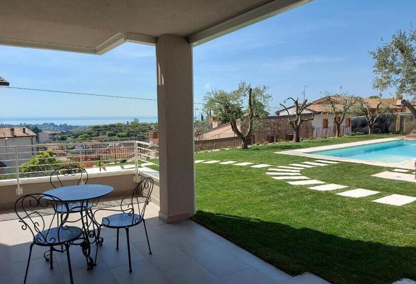 סוויטה נוף לבריכה, Il Cantuccio Sul Garda   Relais Di Charme