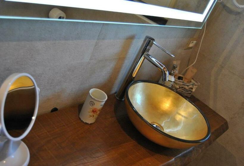 带大床的标准间, La Valle B&b