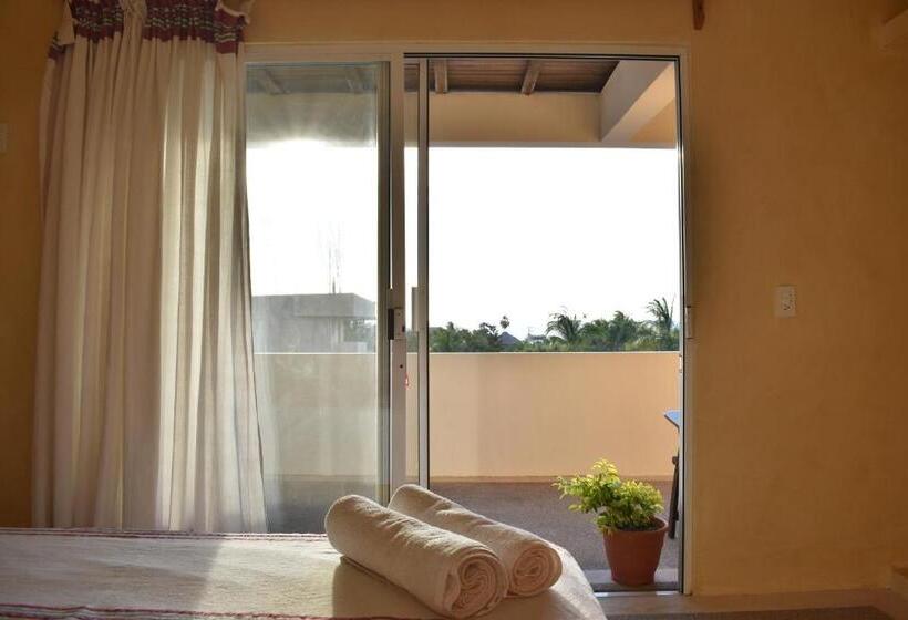 חדר דלוקס נוף לים, Villa Bonobo Coliving