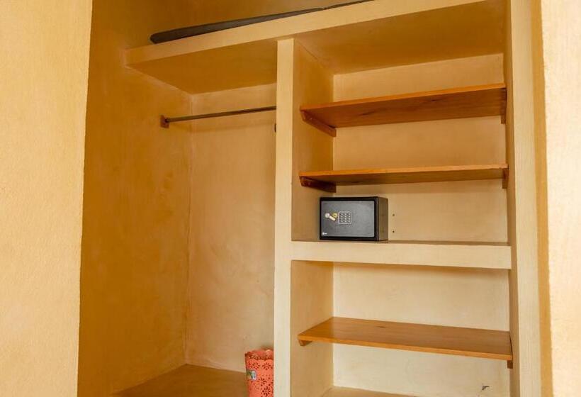 חדר דלוקס נוף לים, Villa Bonobo Coliving