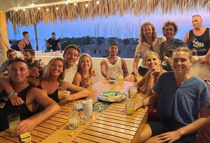 וילה עם חדר שינה אחד ובריכת שחיה, Villa Bonobo Coliving