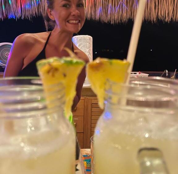 וילה עם חדר שינה אחד ובריכת שחיה, Villa Bonobo Coliving