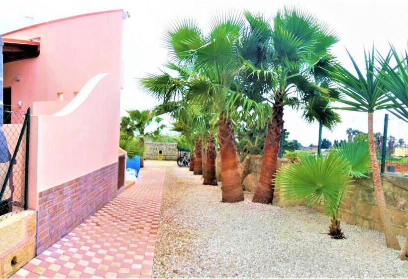 דירת חדר בקומת קרקע, Villetta Climatizzata Mar