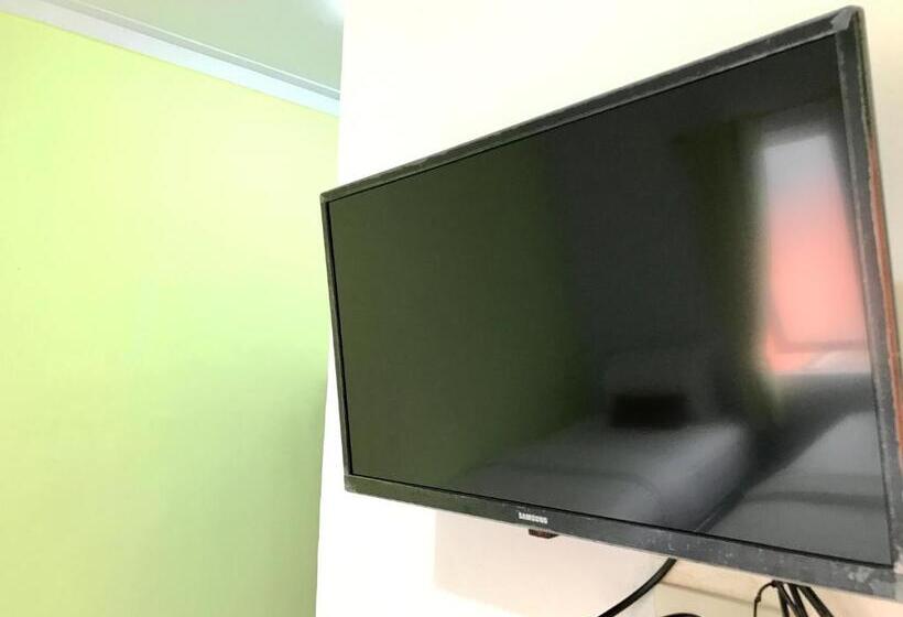 اتاق سوپریور با تخت بزرگ, Panorama Guest House Syariah