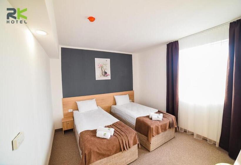 חדר דלוקס יחיד, Rk