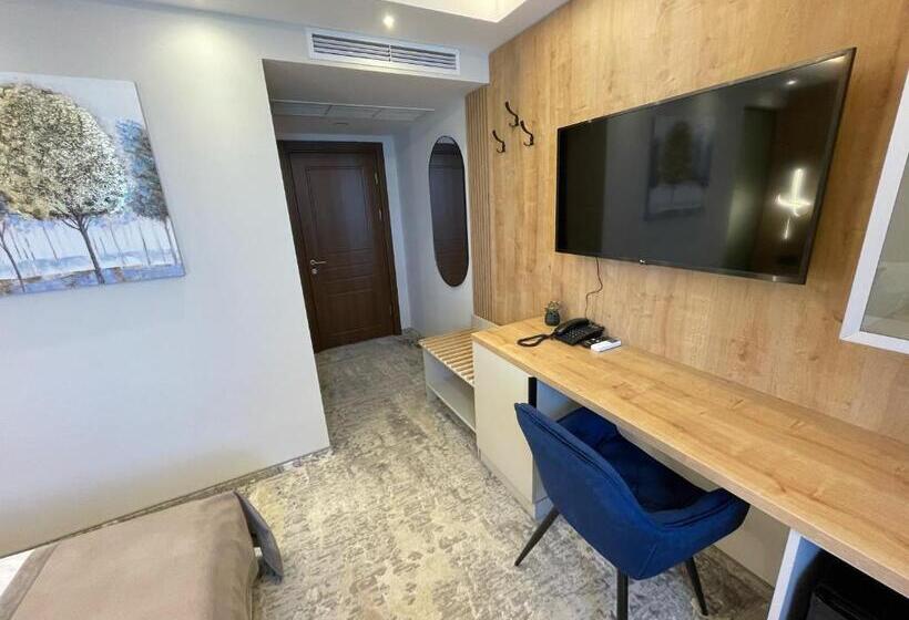 חדר סופריור עם מיטת קינג, Rk