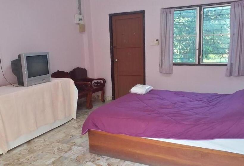 标准间, The 99 Inn