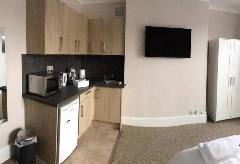 חדר סטנדרט חדר אמבטיה משותף, Poole Stay