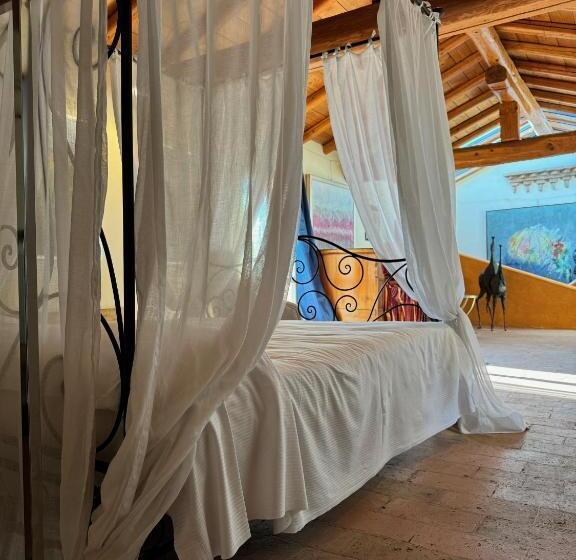 סוויטת ג'וניור נוף לגינה, Palazzo Delle Biscie   Old Tower & Village