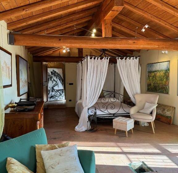 Полулюкс Вид на Сад, Palazzo Delle Biscie   Old Tower & Village