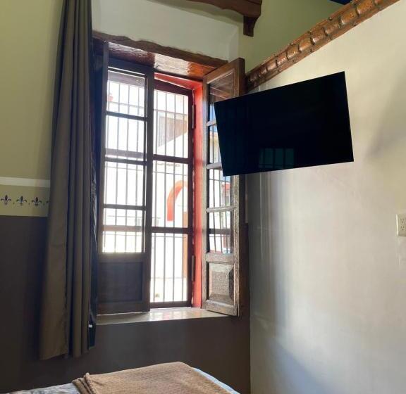 Eenvoudige Driepersoonskamer, Copa De Oro Hotel Boutique