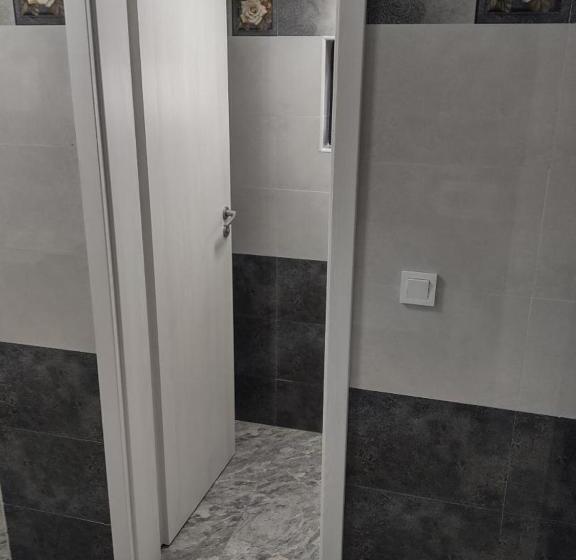 Appartamento 2 Camere da Letto, Ema&zain