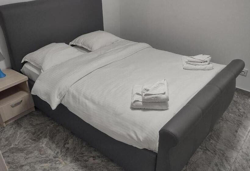 Appartamento 2 Camere da Letto, Ema&zain