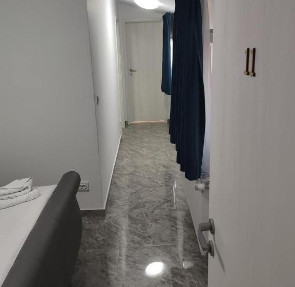 Appartamento 2 Camere da Letto, Ema&zain