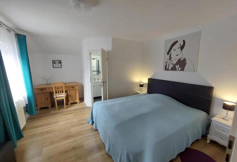 Номер Deluxe, Radevormwald