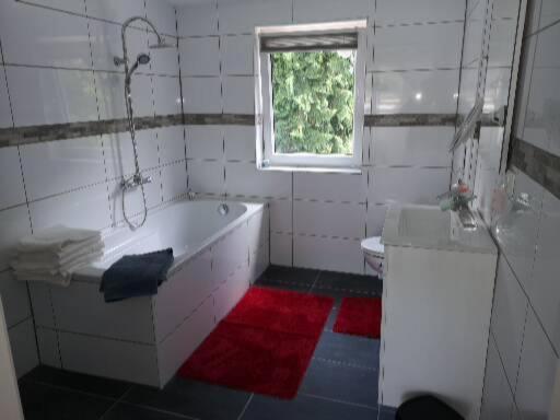 Студия Deluxe, Radevormwald