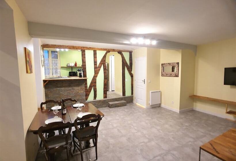 شقة غرفة واحدة, La Graineterie89