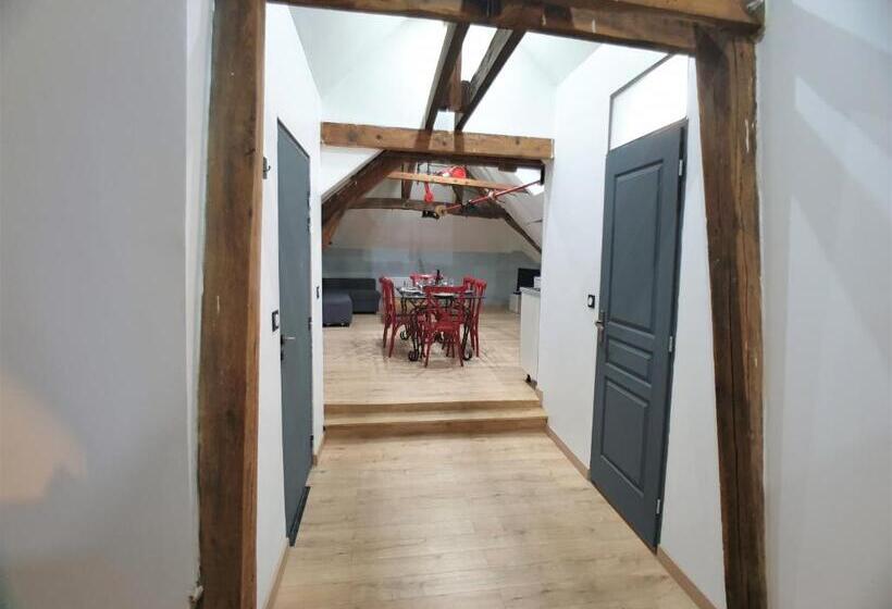 شقة غرفة واحدة, La Graineterie89