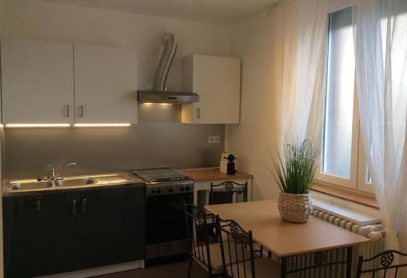 Family Suite, Appartement De Vacances A St Pierre Du Vauvray