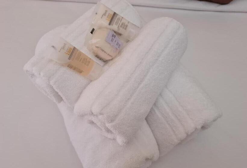 带阳台套房, Pousada Paraiso Dos Tucanos