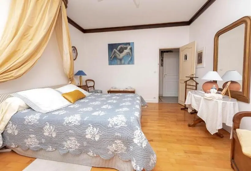キングサイズベッドのスタンダードルーム, Chambres D Hôtes De Charme Au Refuge Du Peintre Prés De St Emilion