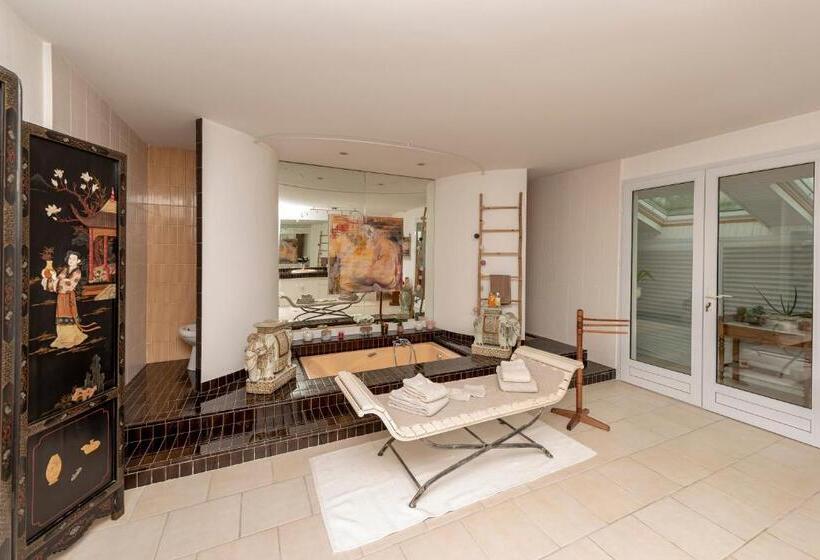 Номер Deluxe Кровать Кинг, Chambres D Hôtes De Charme Au Refuge Du Peintre Prés De St Emilion