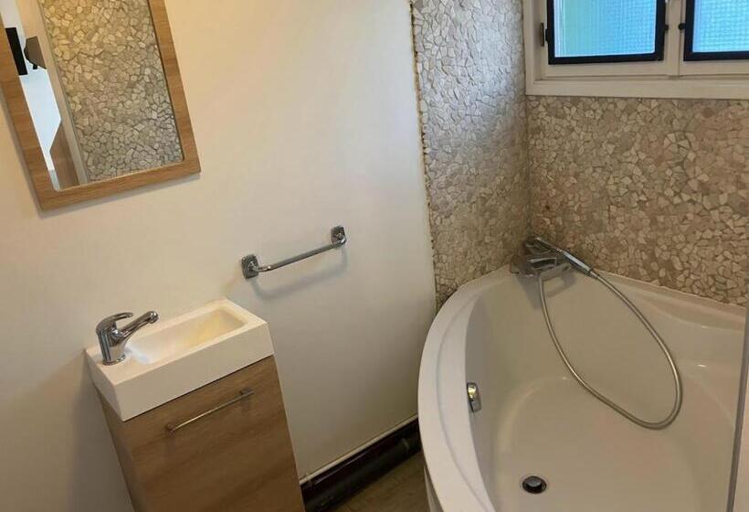 标准间, Le Nid Castries   Charmant Logement Complet Et équipé Centre Castries Proche Montpellier