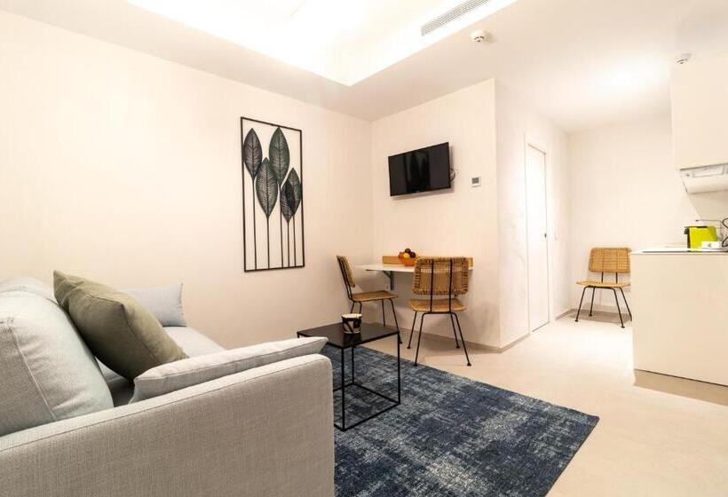 آپارتمان 1 خوابه, Casa 95 Sevilla