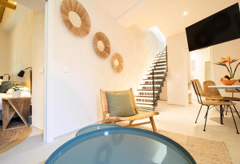 1 Bedroom Penthouse Apartment, Casa 95 Sevilla
