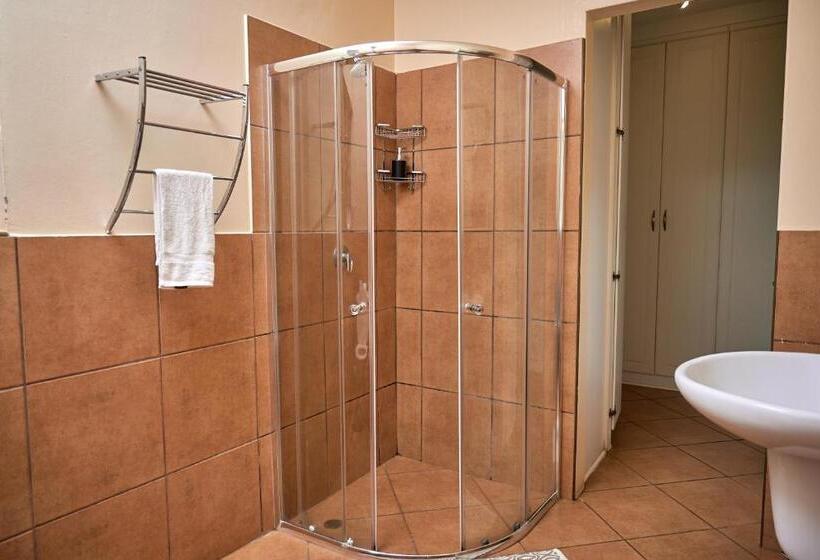 סוויטה נוף לים, Seaview Executive Guest House