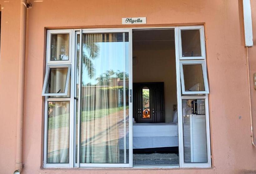 חדר קומפורט, Seaview Executive Guest House