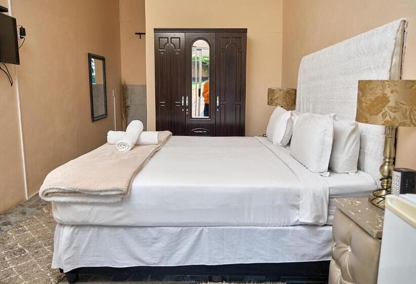 חדר קומפורט, Seaview Executive Guest House